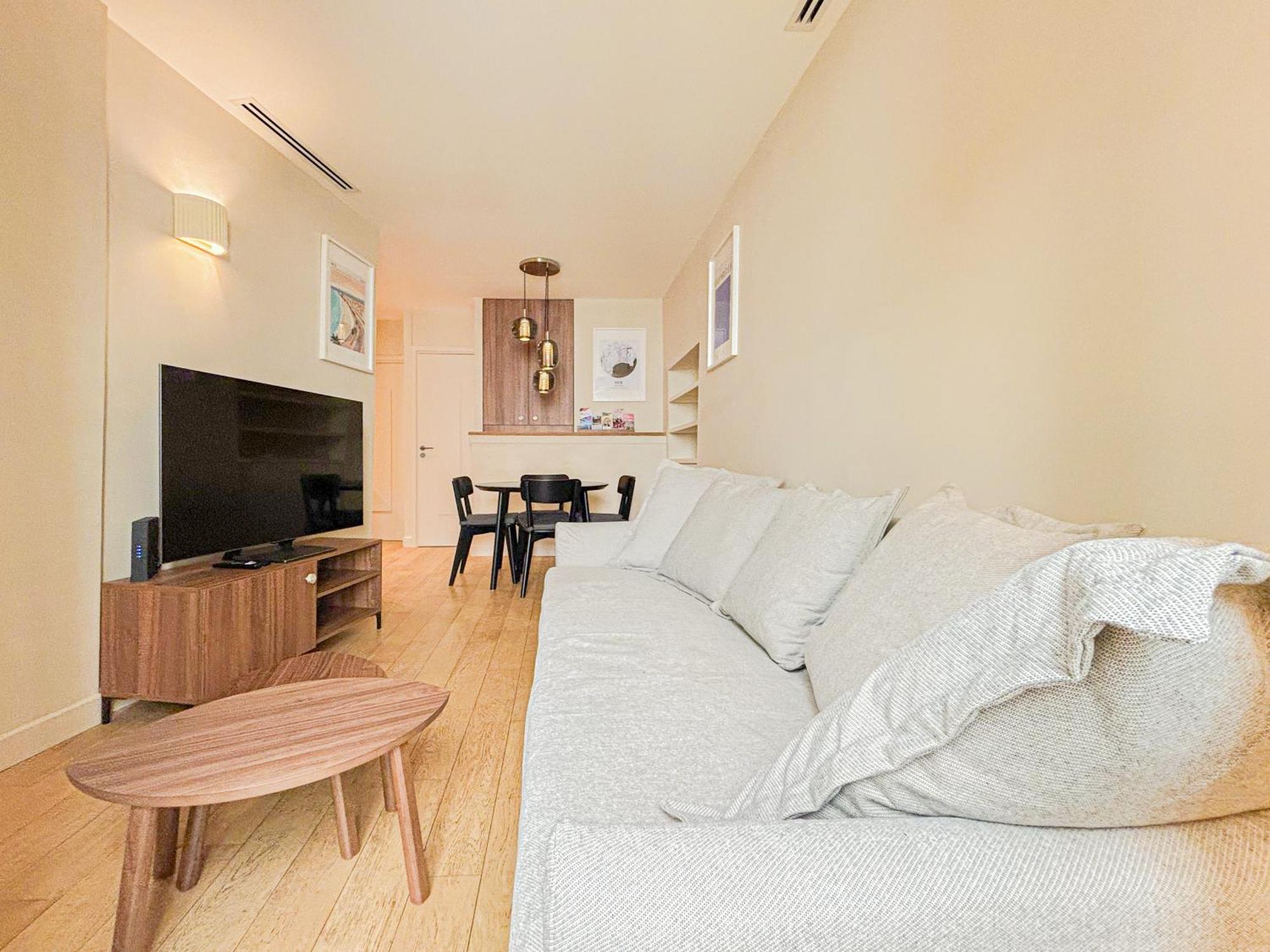 Apartment Place Rossetti - Wifi, Ac, 2pers
